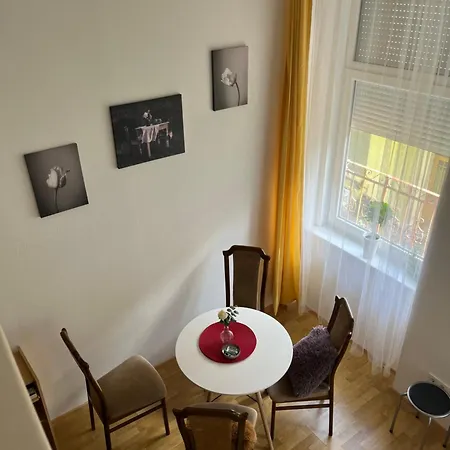 Apartment Retro Kenyelem